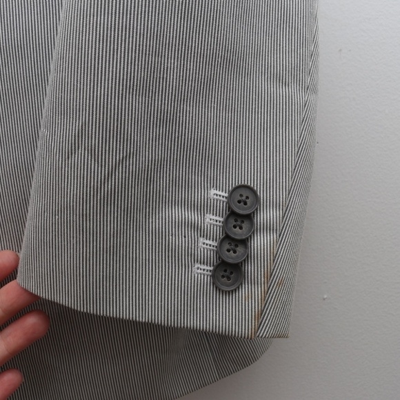 Express Men's Pinstripe Cotton Blazer - Picture 2 of 3